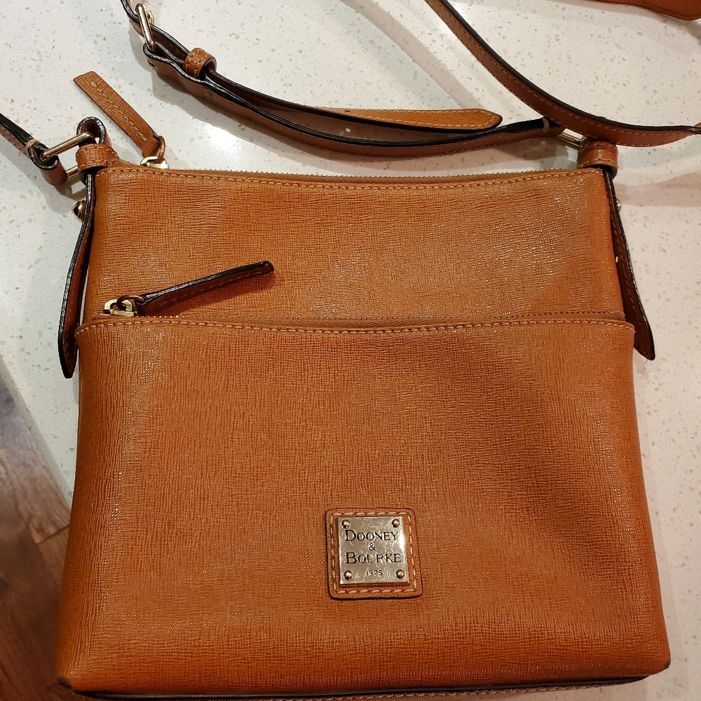 Dooney & Bourke brown leather shoulder bag